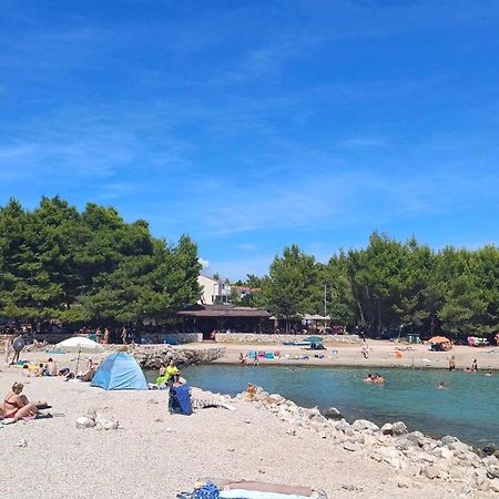 Apartmani Solis Vir Buitenkant foto