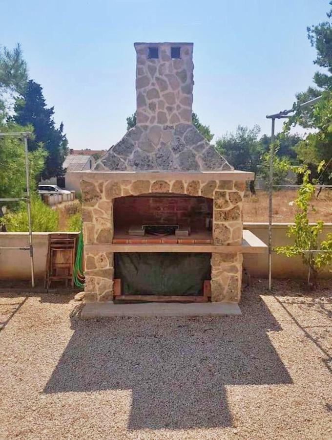 Apartmani Solis Vir Buitenkant foto