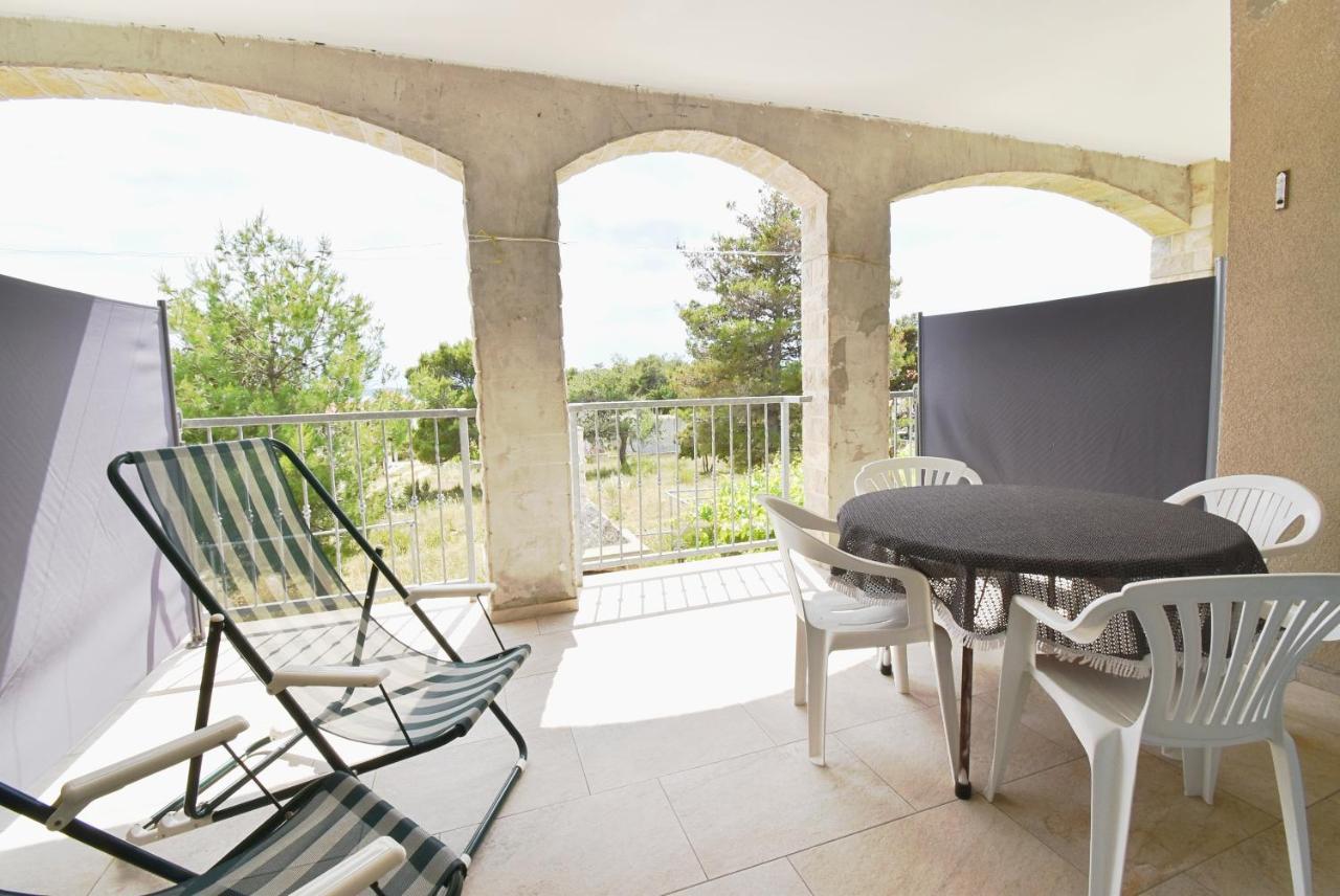 Apartmani Solis Vir Buitenkant foto