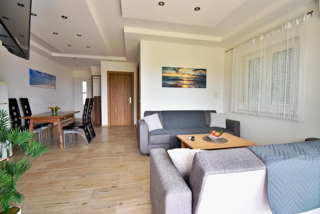 Apartmani Solis Vir Buitenkant foto